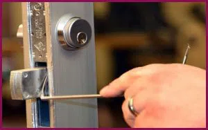 Waldwick NJ Locksmith Store Waldwick, NJ 201-299-4036 - 12-changing-locks